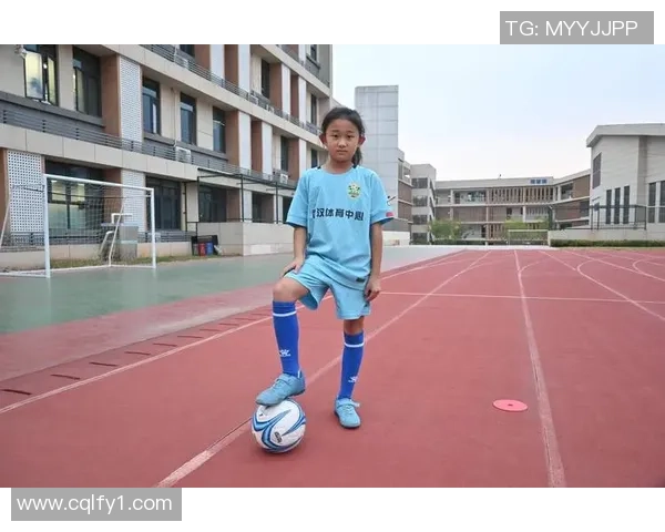 足球担当的责任与荣耀如何塑造运动员的精神与团队合作能力