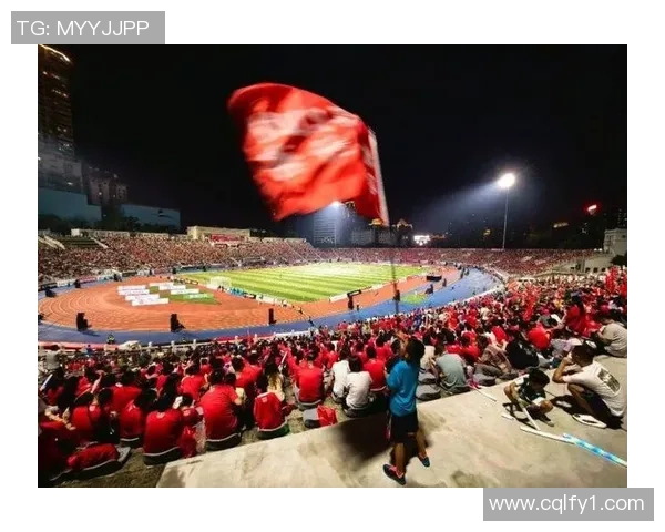 重庆足球队状态飙升创历史新高引发球迷热议与期待